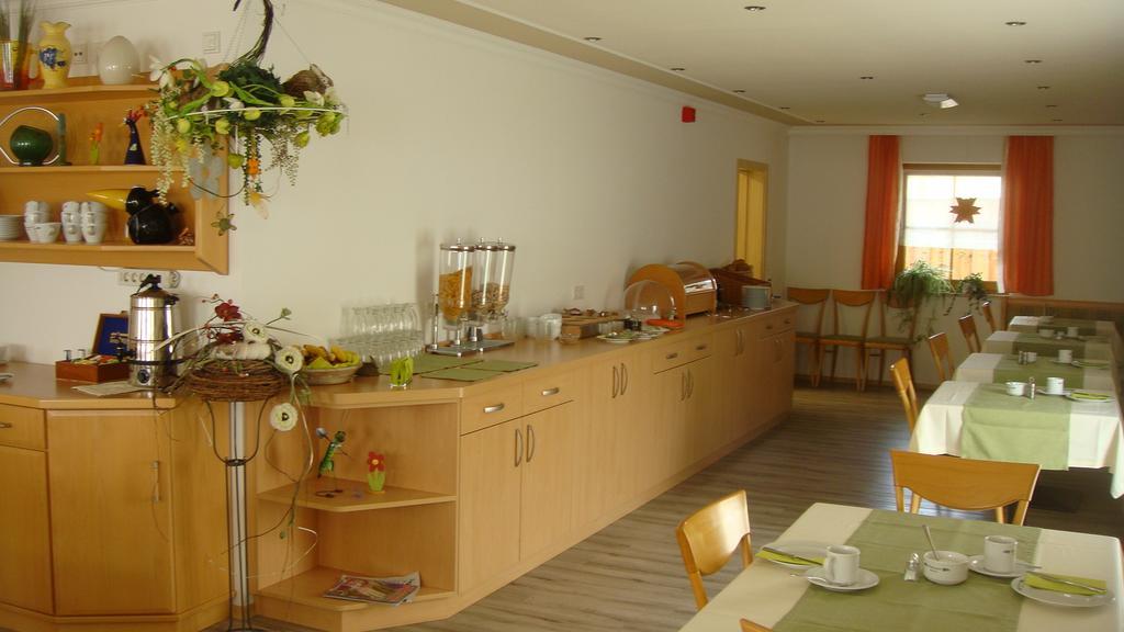 Hotel Garni Hopfengold Wolnzach Εξωτερικό φωτογραφία