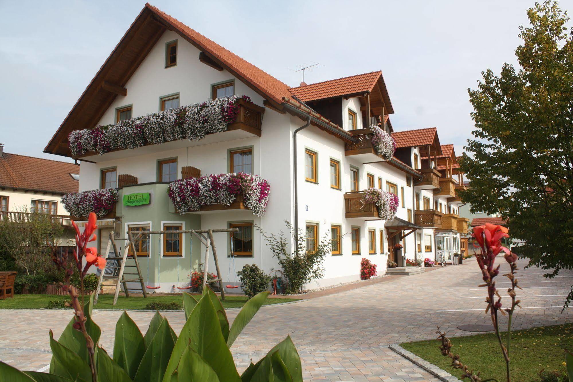 Hotel Garni Hopfengold Wolnzach Εξωτερικό φωτογραφία