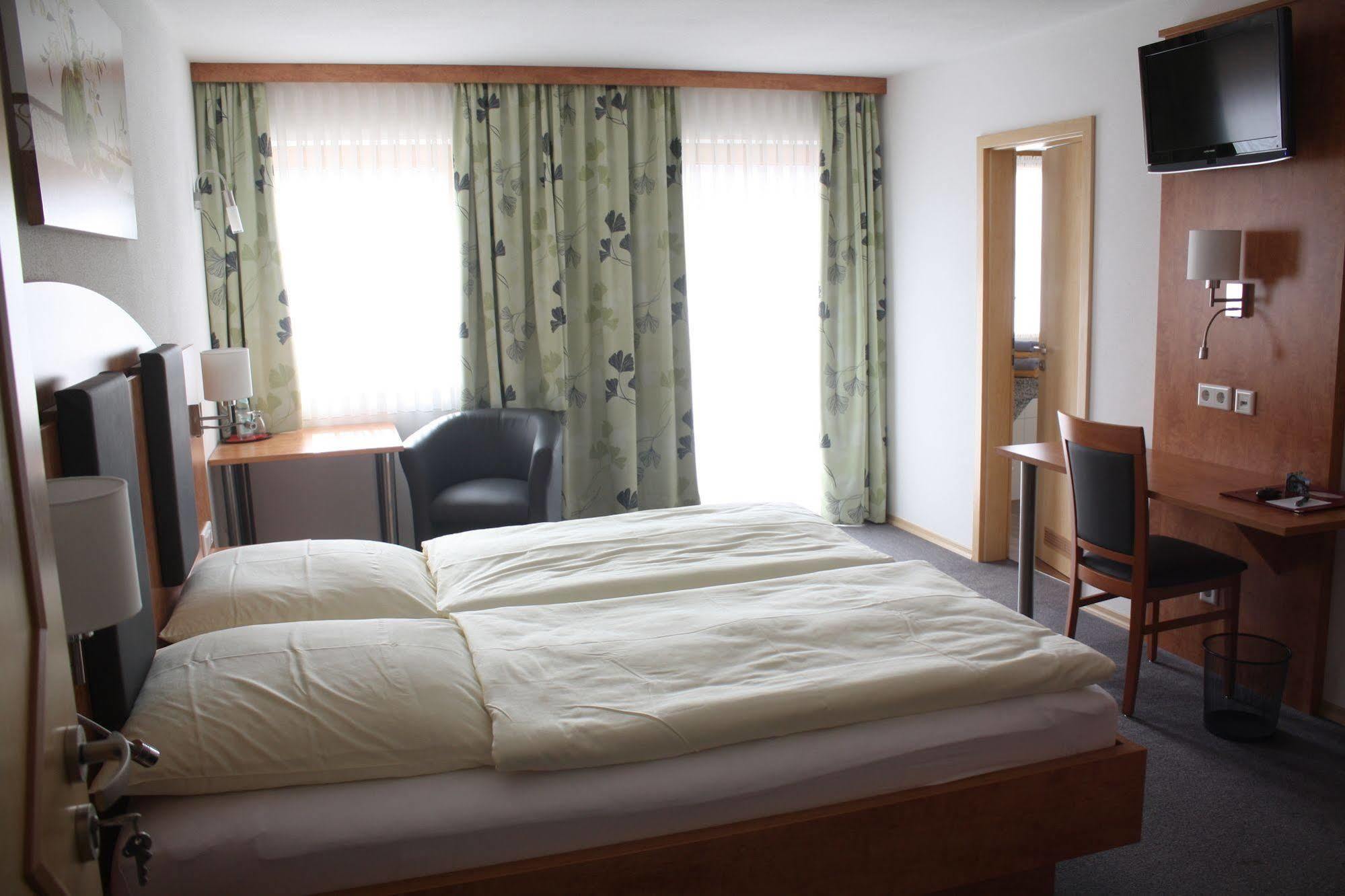 Hotel Garni Hopfengold Wolnzach Εξωτερικό φωτογραφία