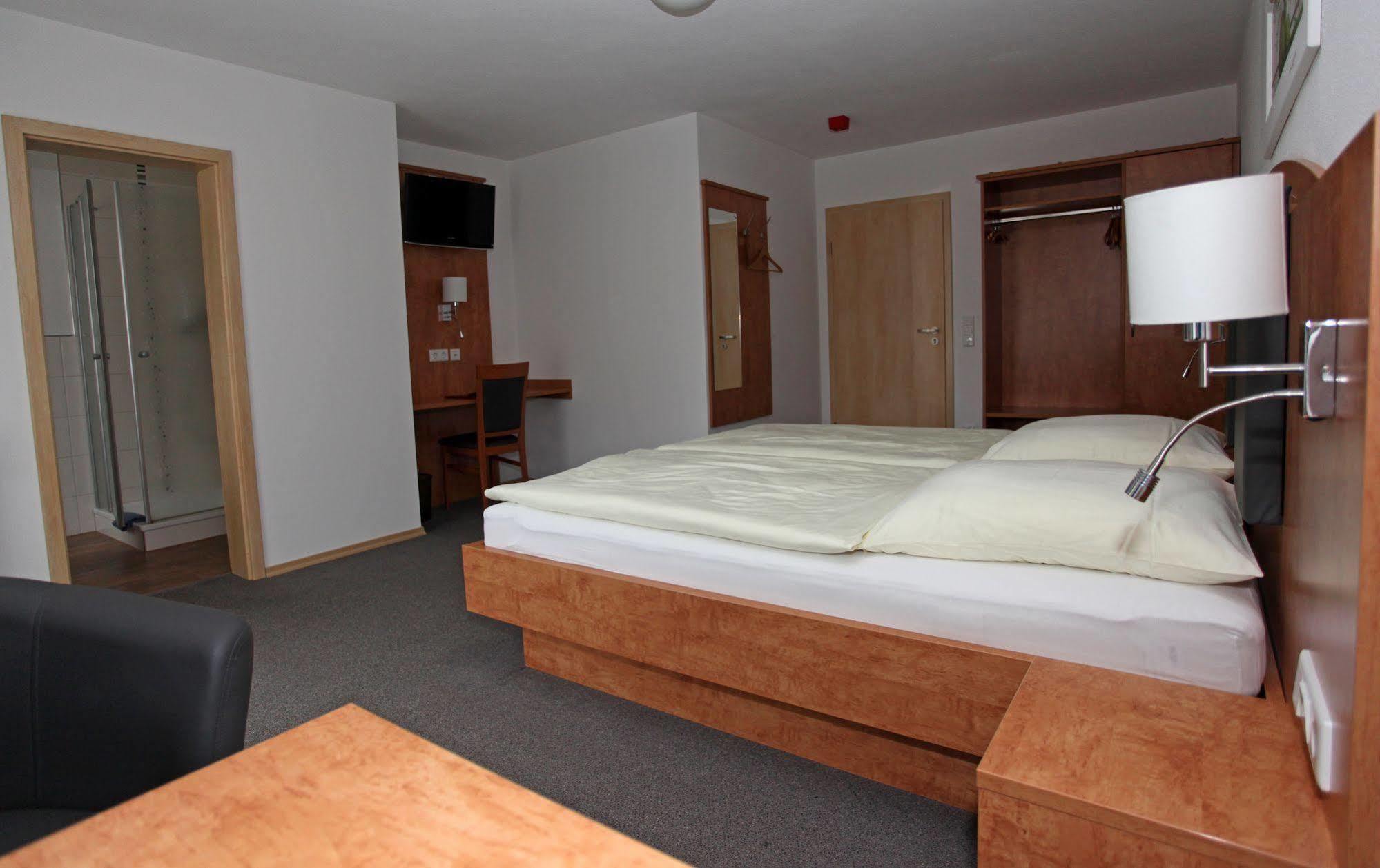 Hotel Garni Hopfengold Wolnzach Εξωτερικό φωτογραφία