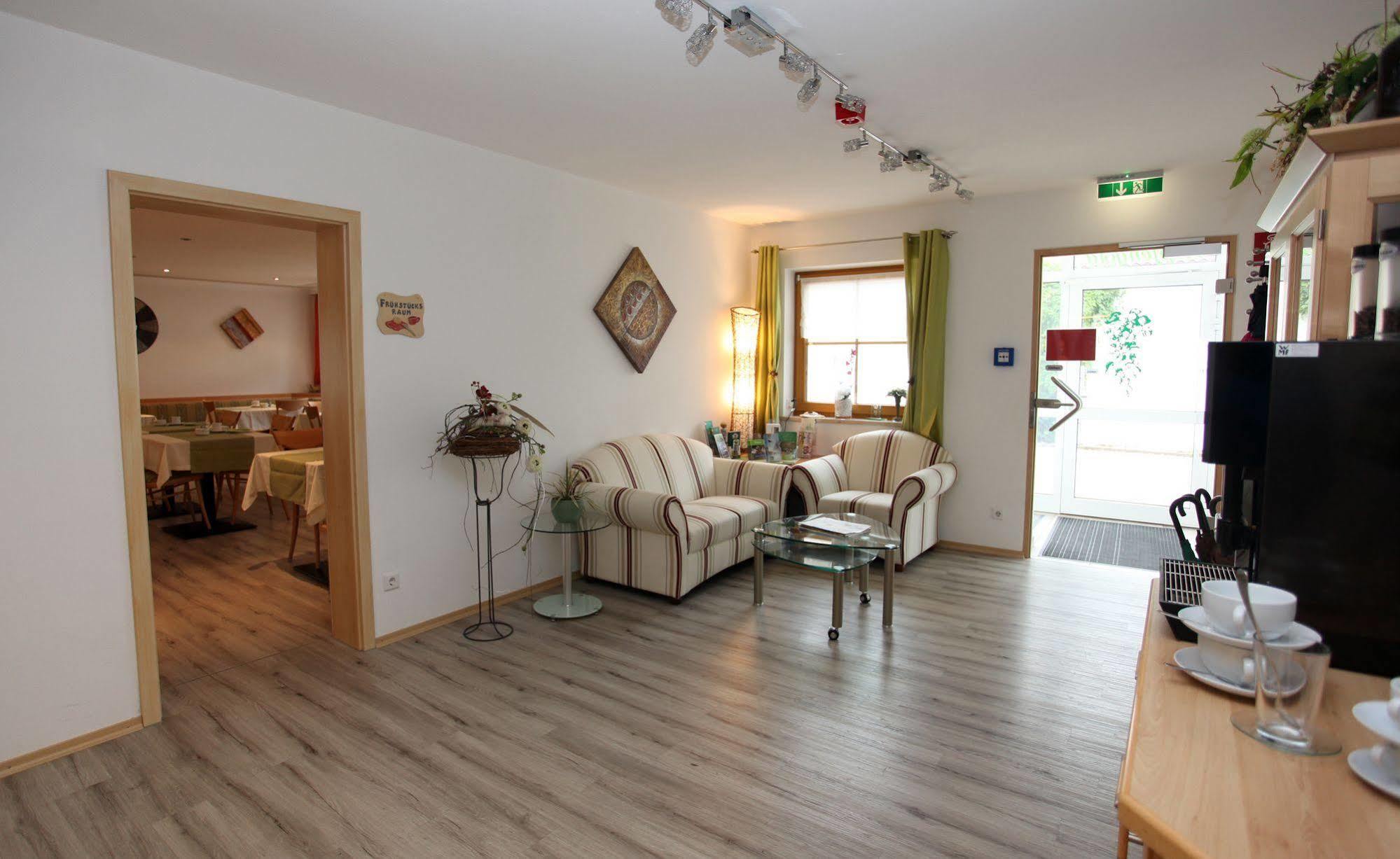 Hotel Garni Hopfengold Wolnzach Εξωτερικό φωτογραφία