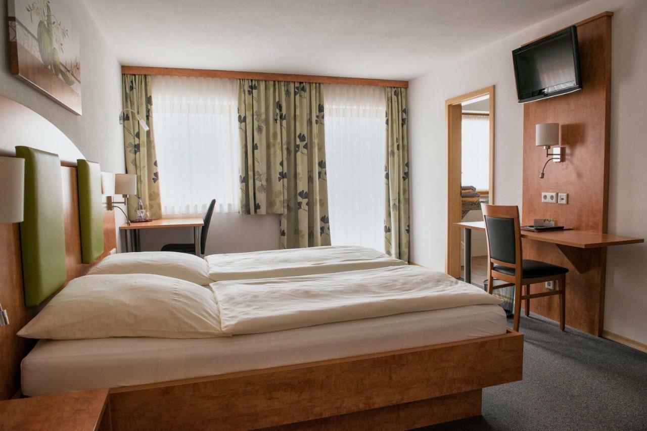 Hotel Garni Hopfengold Wolnzach Εξωτερικό φωτογραφία