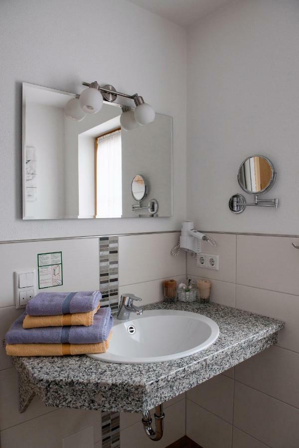 Hotel Garni Hopfengold Wolnzach Εξωτερικό φωτογραφία