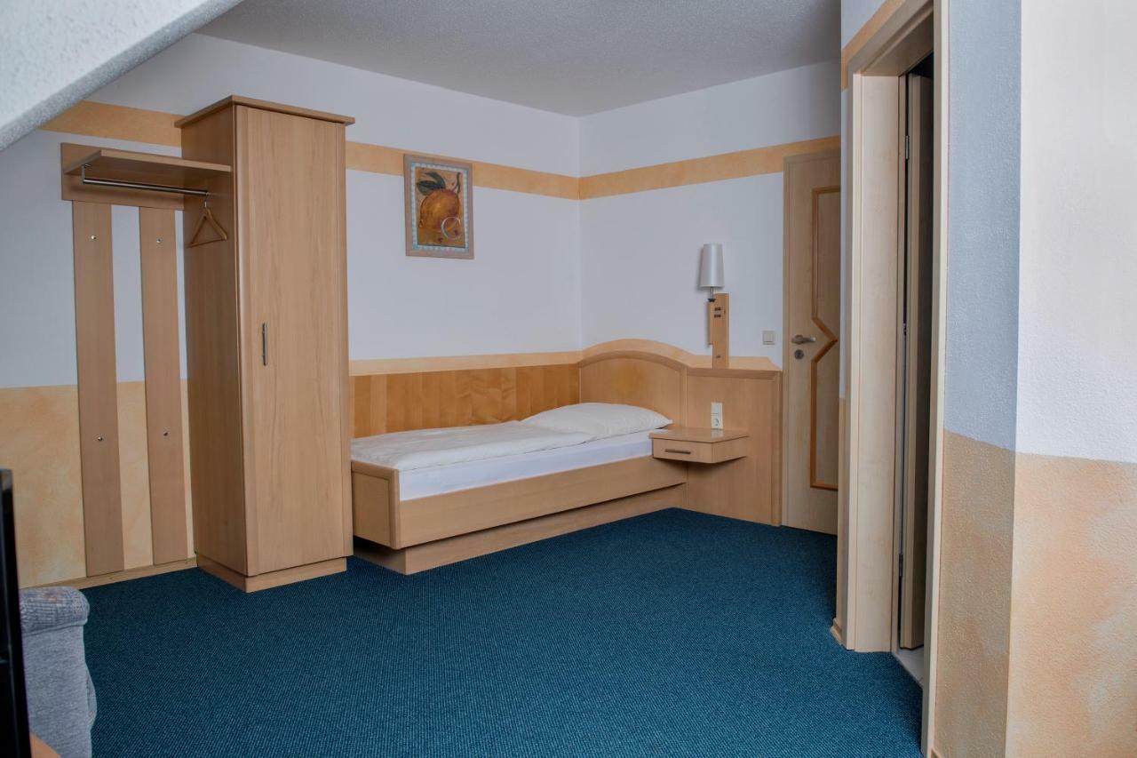 Hotel Garni Hopfengold Wolnzach Εξωτερικό φωτογραφία